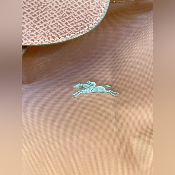 ❌SOLD❌LONGCHAMP Le Pliage Club Backpack - Picture 5 of 16